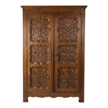 Armoire