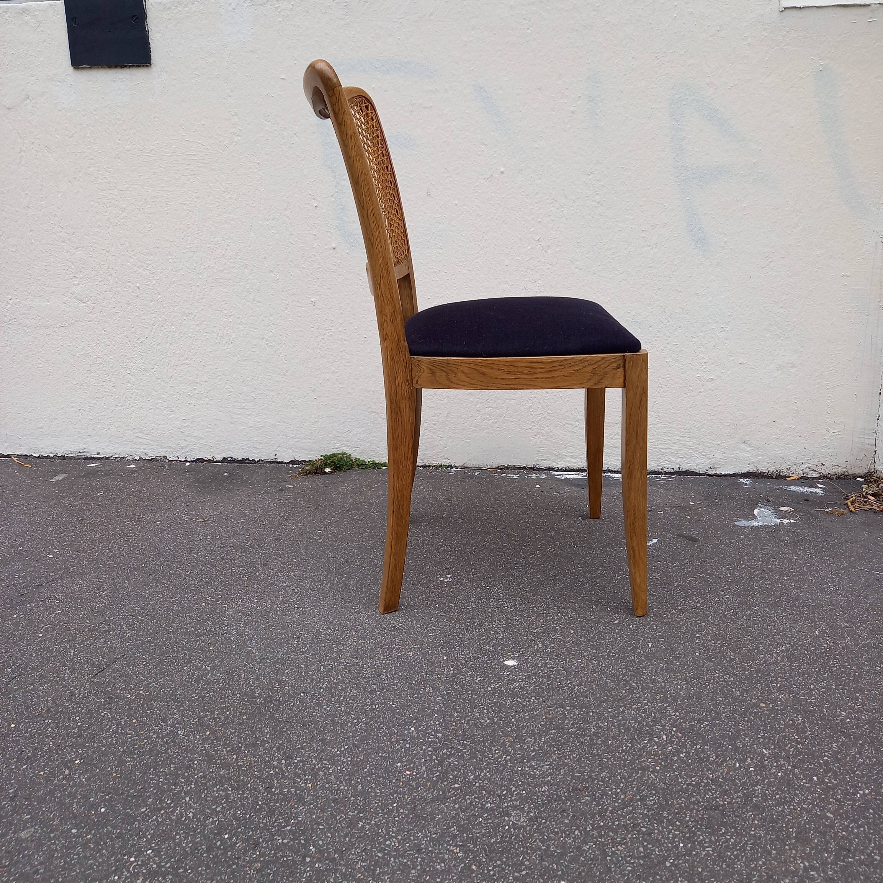 Pair of chairs fan back