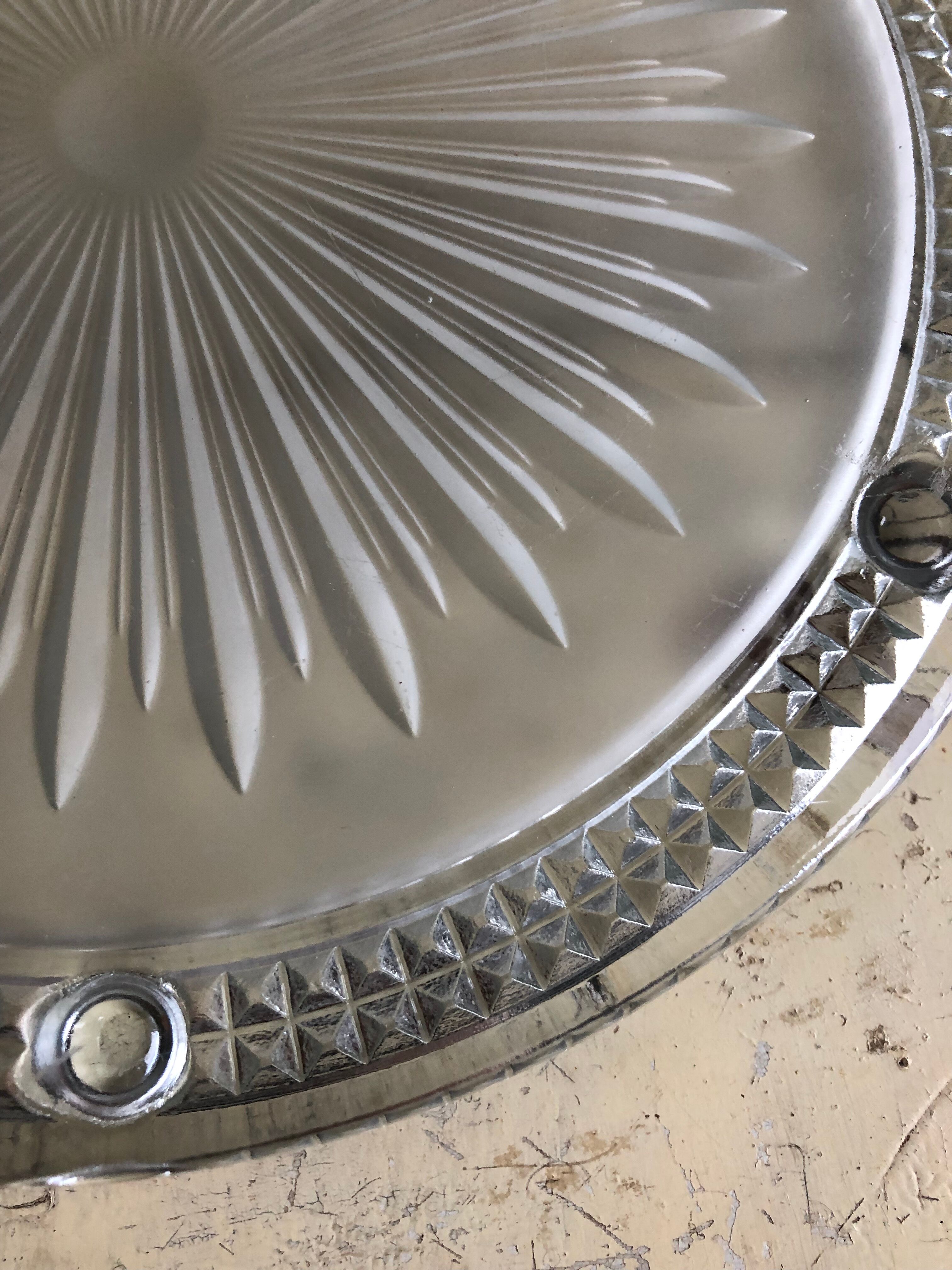 Dessous de plat en verre ciselé
