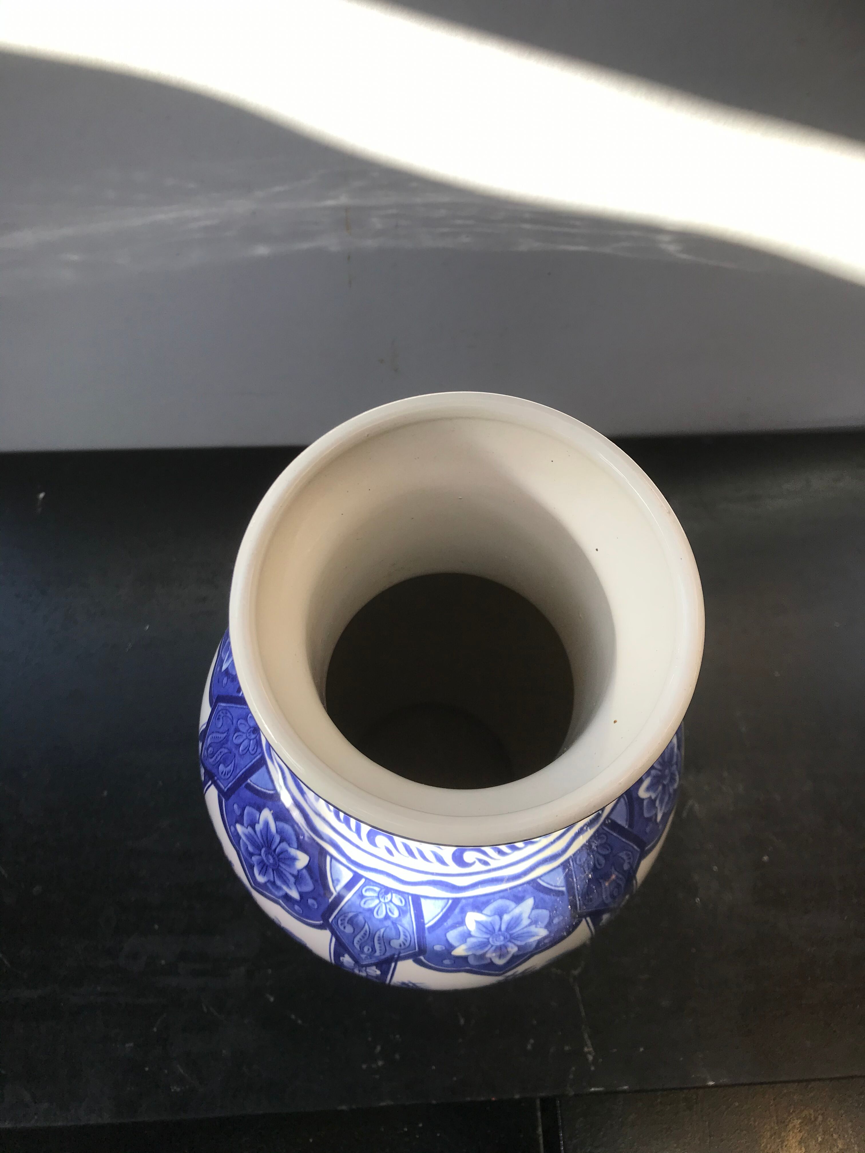 Former vase Delft ceramics white decor blue vintage mill