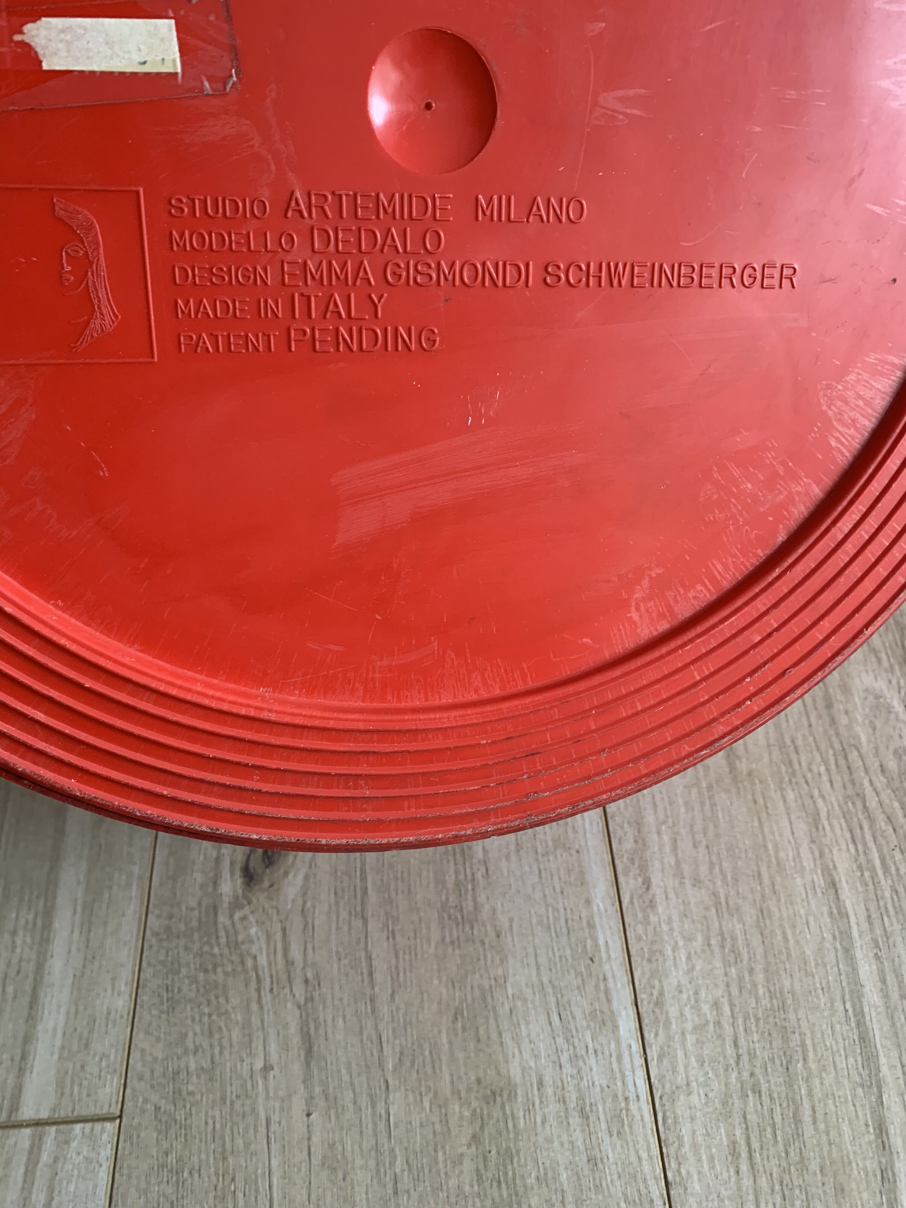 Porte-parapluie Artemide Dedalo rouge