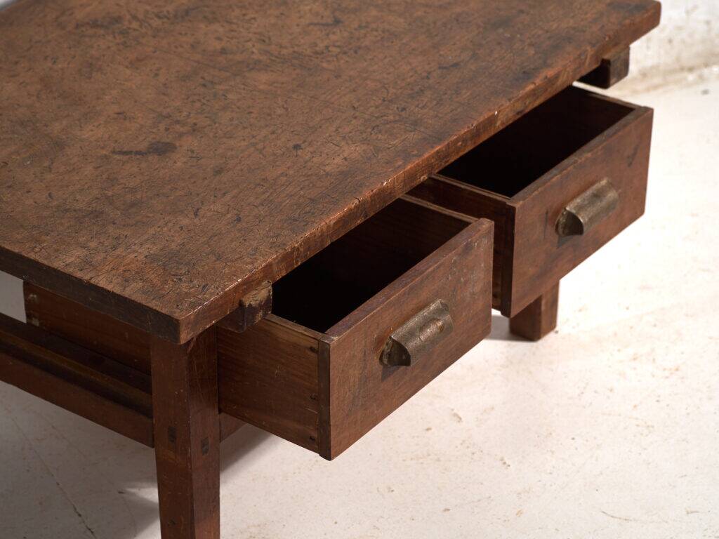 Table basse ancienne japonaise en bois – Japon, vers 1930