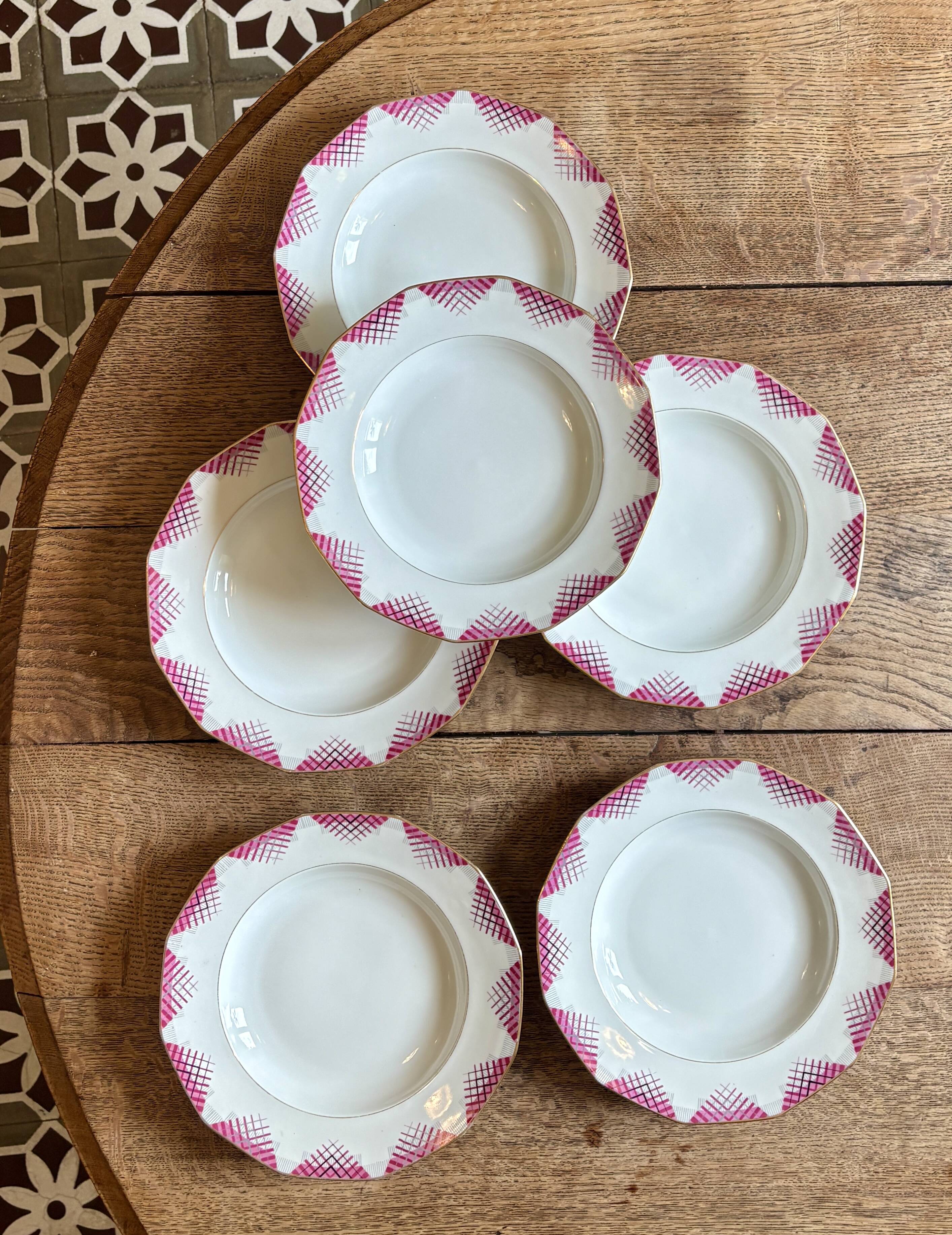 Set of 6 vintage porcelain deep plates