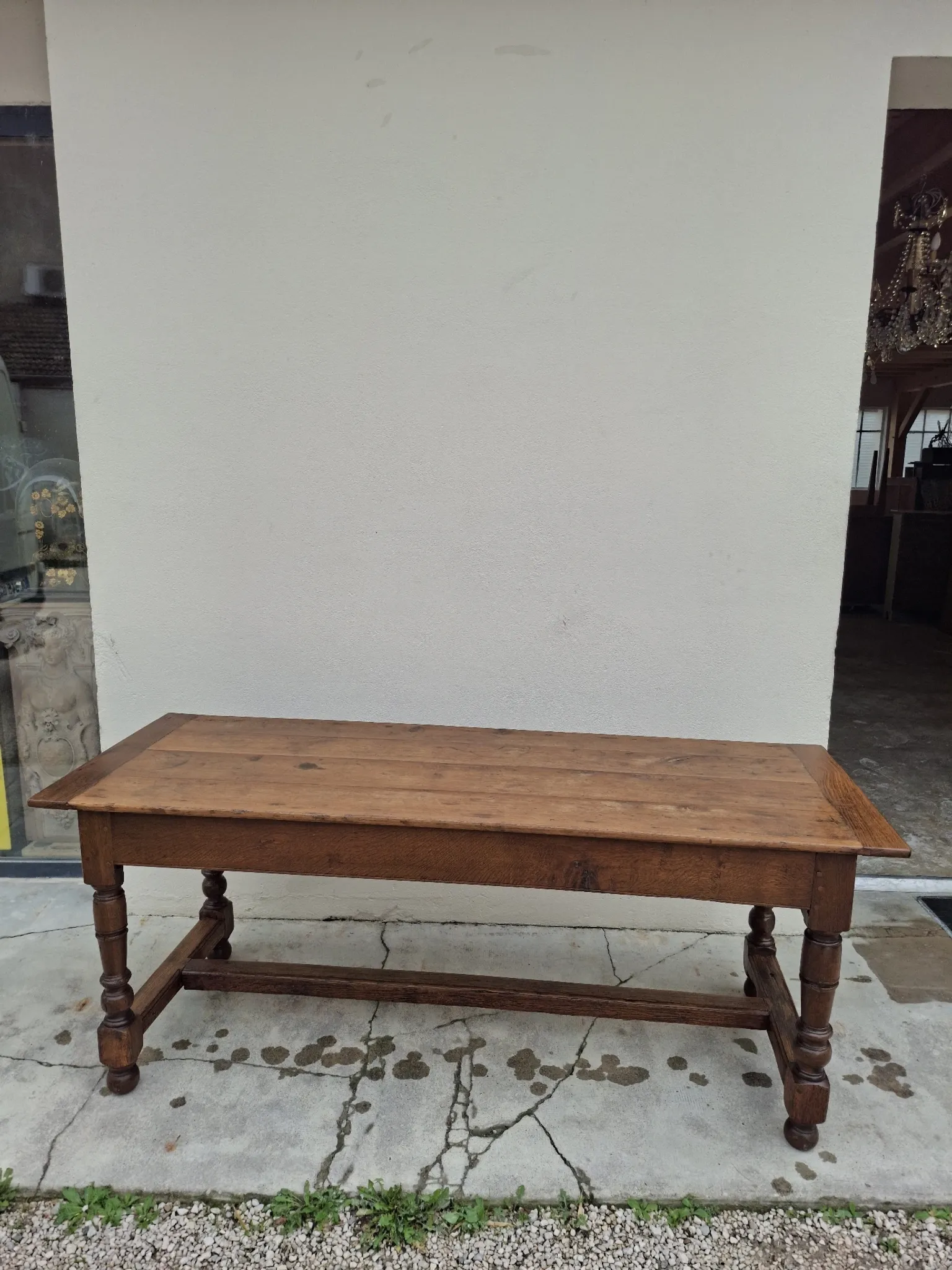 Rustic Burgundy farmhouse table from the 18th century in solid oak.