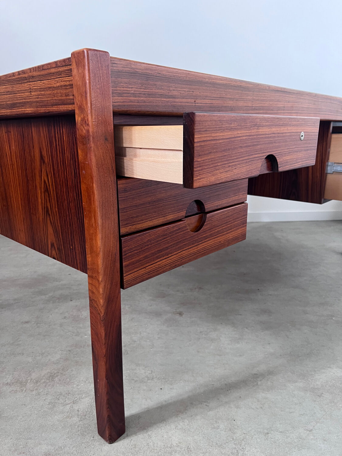 Old Danish Scandinavian desk in rosewood veneer designed by Christian Linneberg