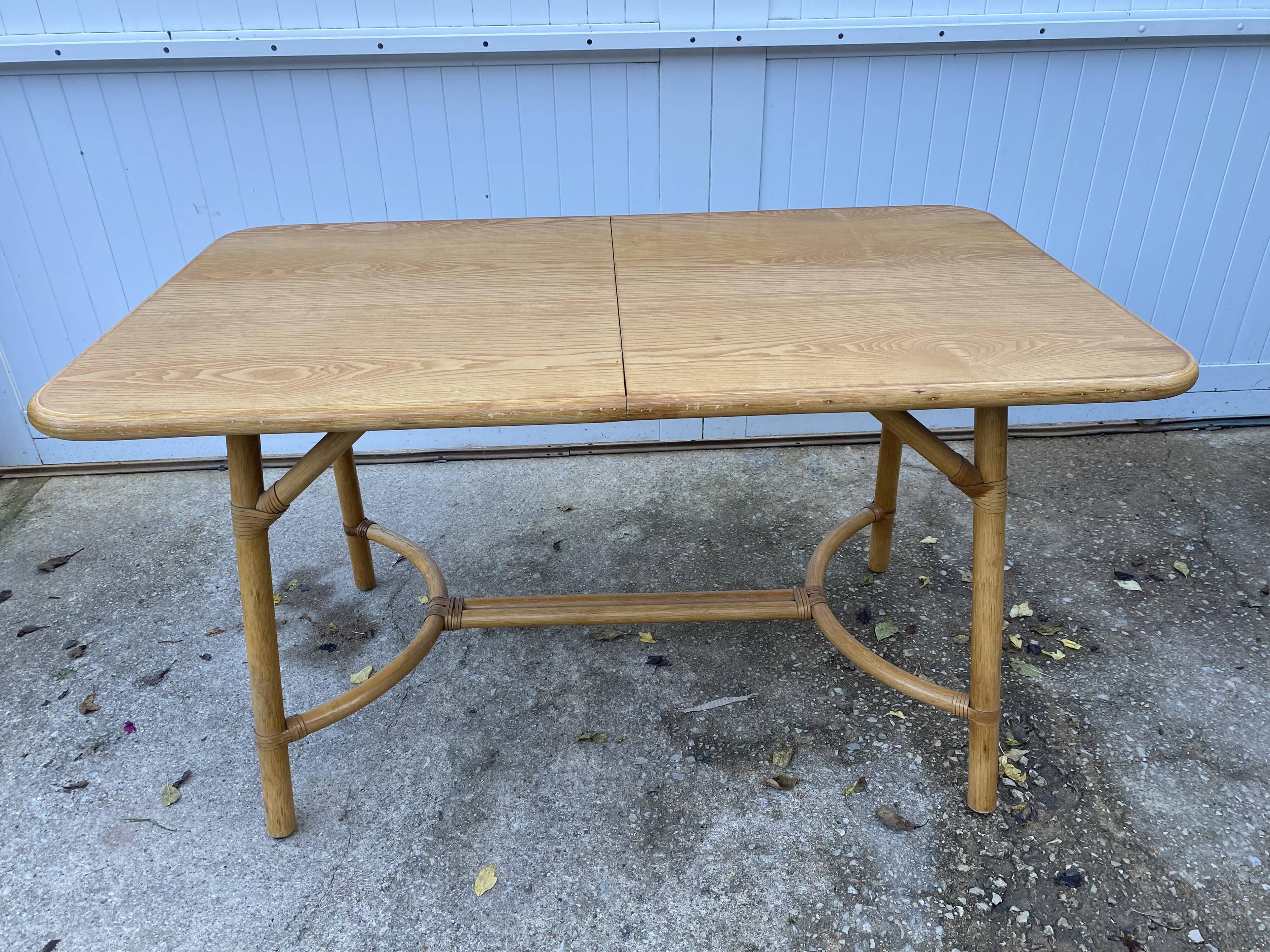 Vintage 80s extendable oak veneer rattan table