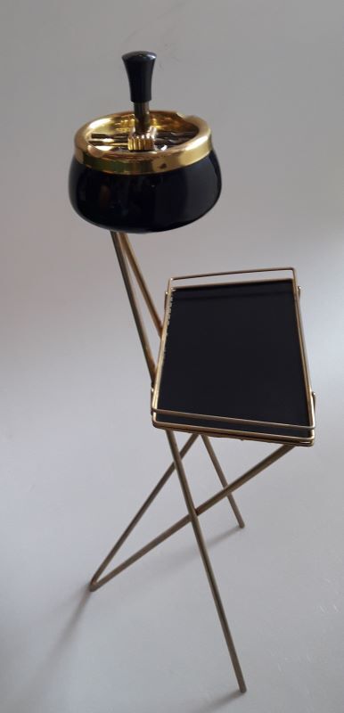 Cendrier de salon vintage, sur pieds