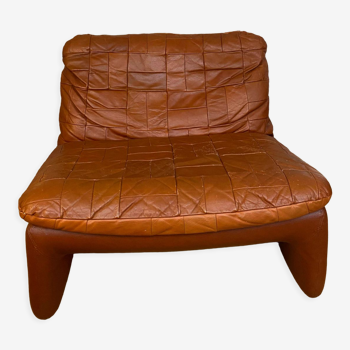 Airborne leather armchair