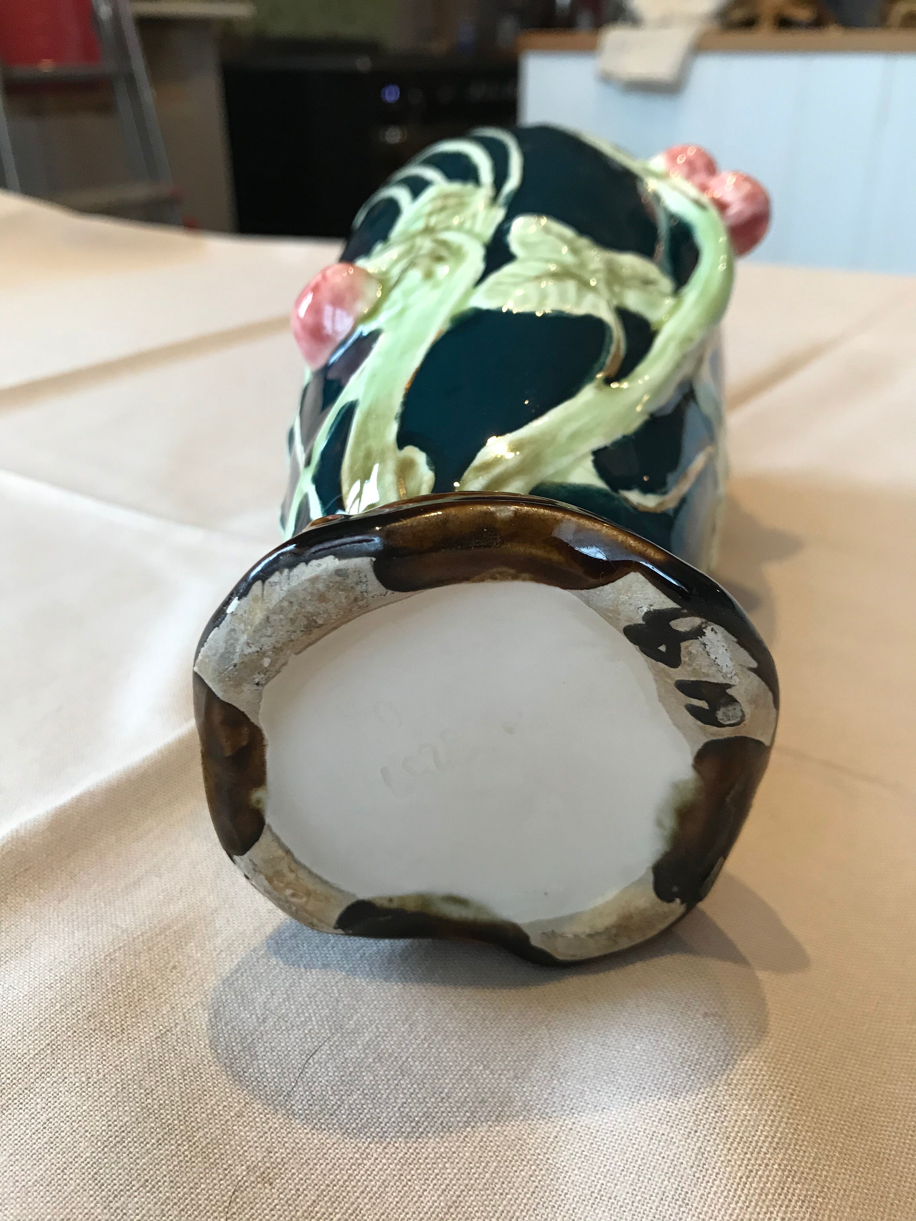 Vase in dabbling