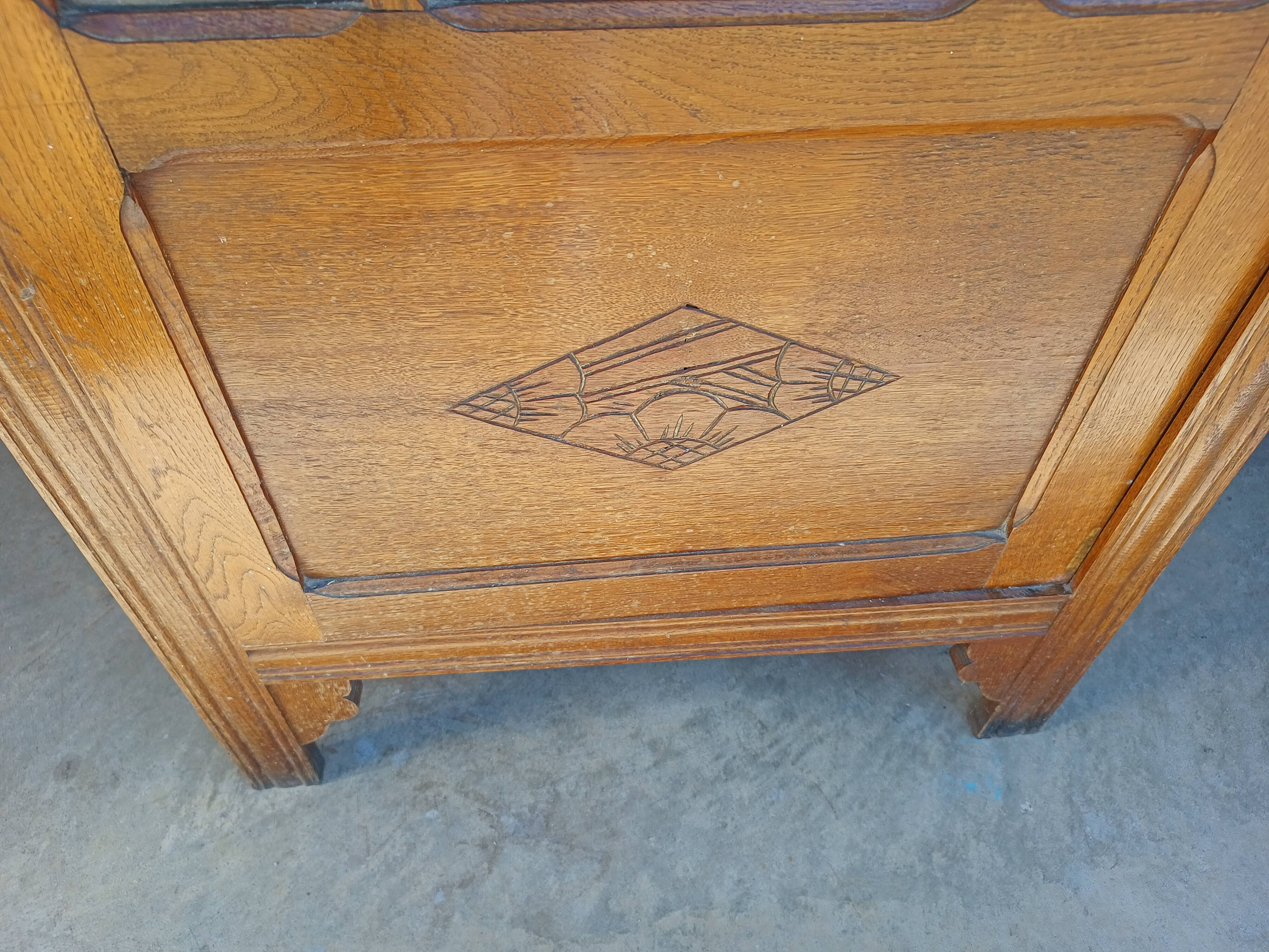 Armoire parisienne vintage