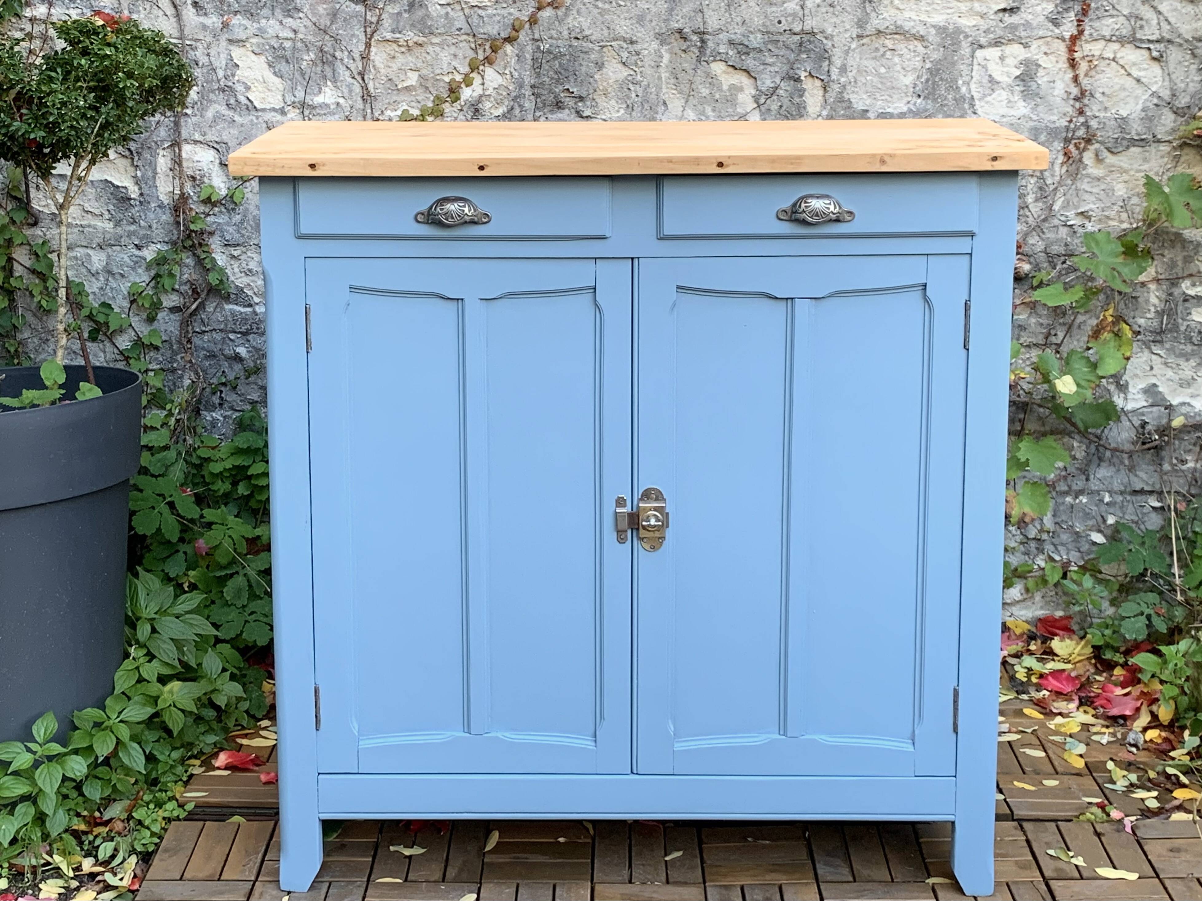 Art Deco Parisian Buffet 100x100