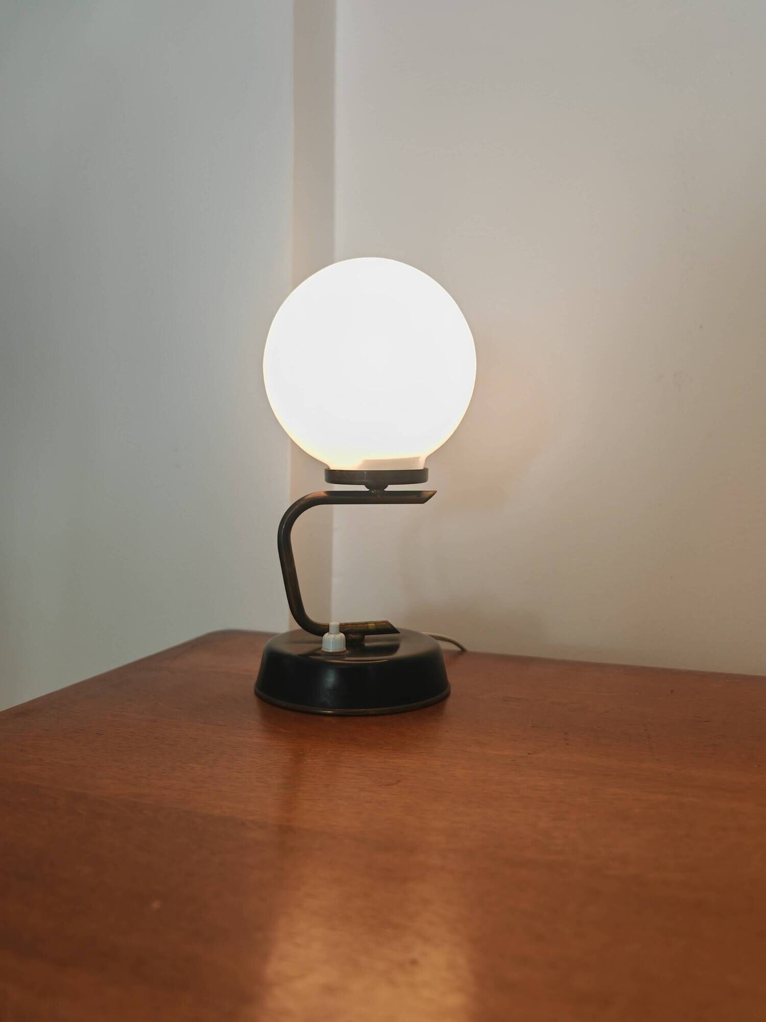 Vintage opaline globe lamp and brass – 1950s/60s