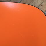 Lot of 4 vintage chairs in orange formica