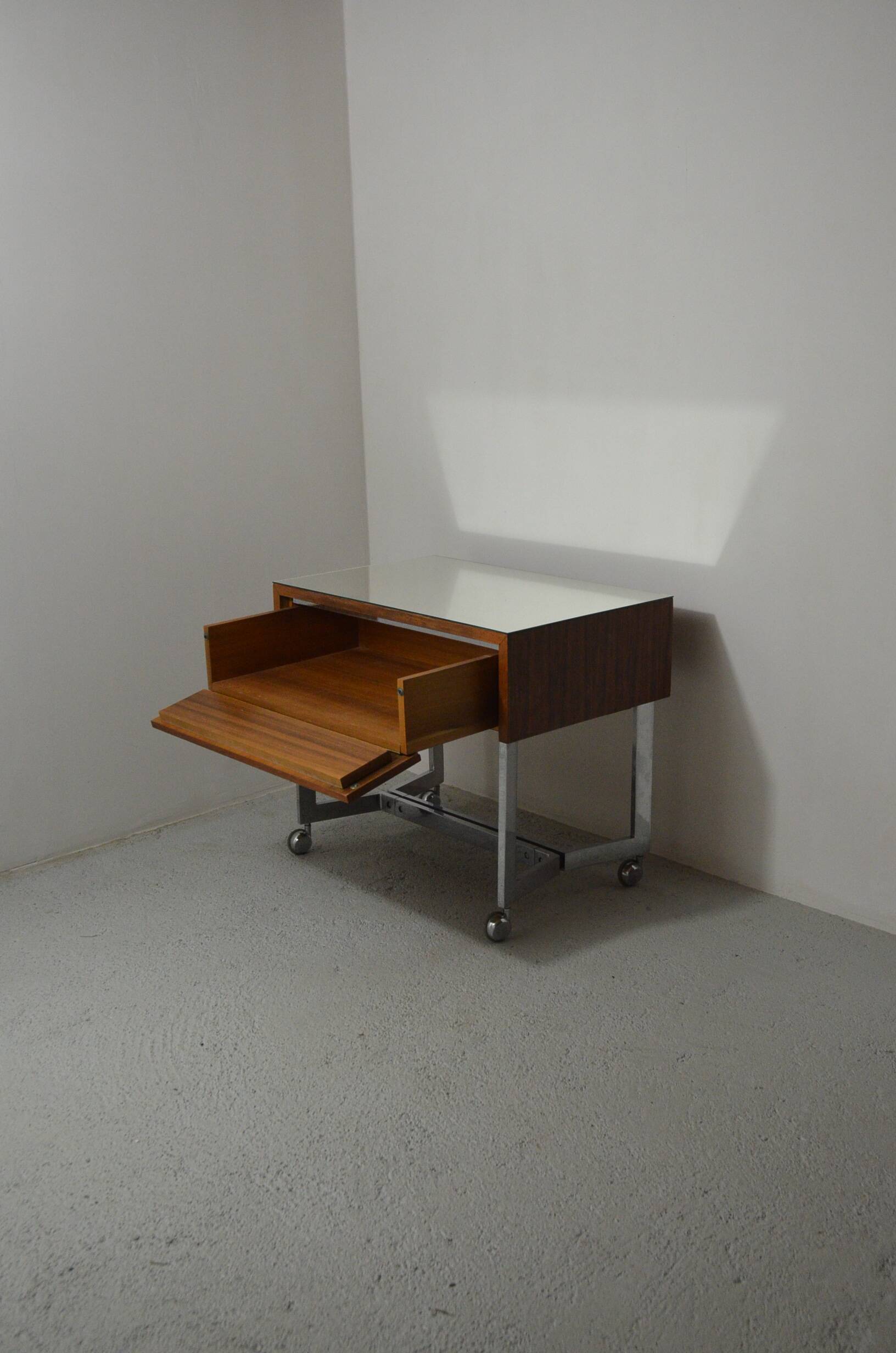 Occasional furniture on casters in Rio rosewood 1960