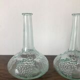 Glass decanters with grape decoration