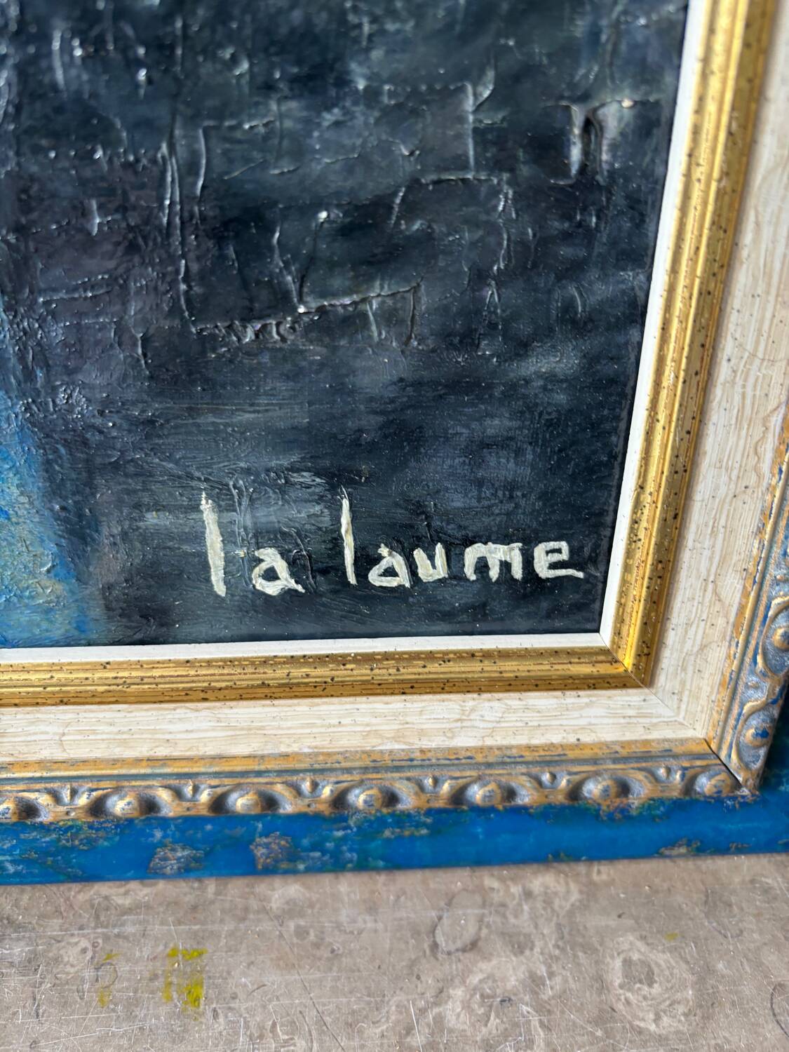 Signed bouquet of flowers