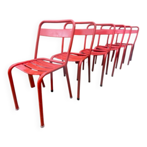 Chaises en métal 1960