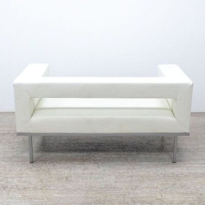 White leather sofa klöber