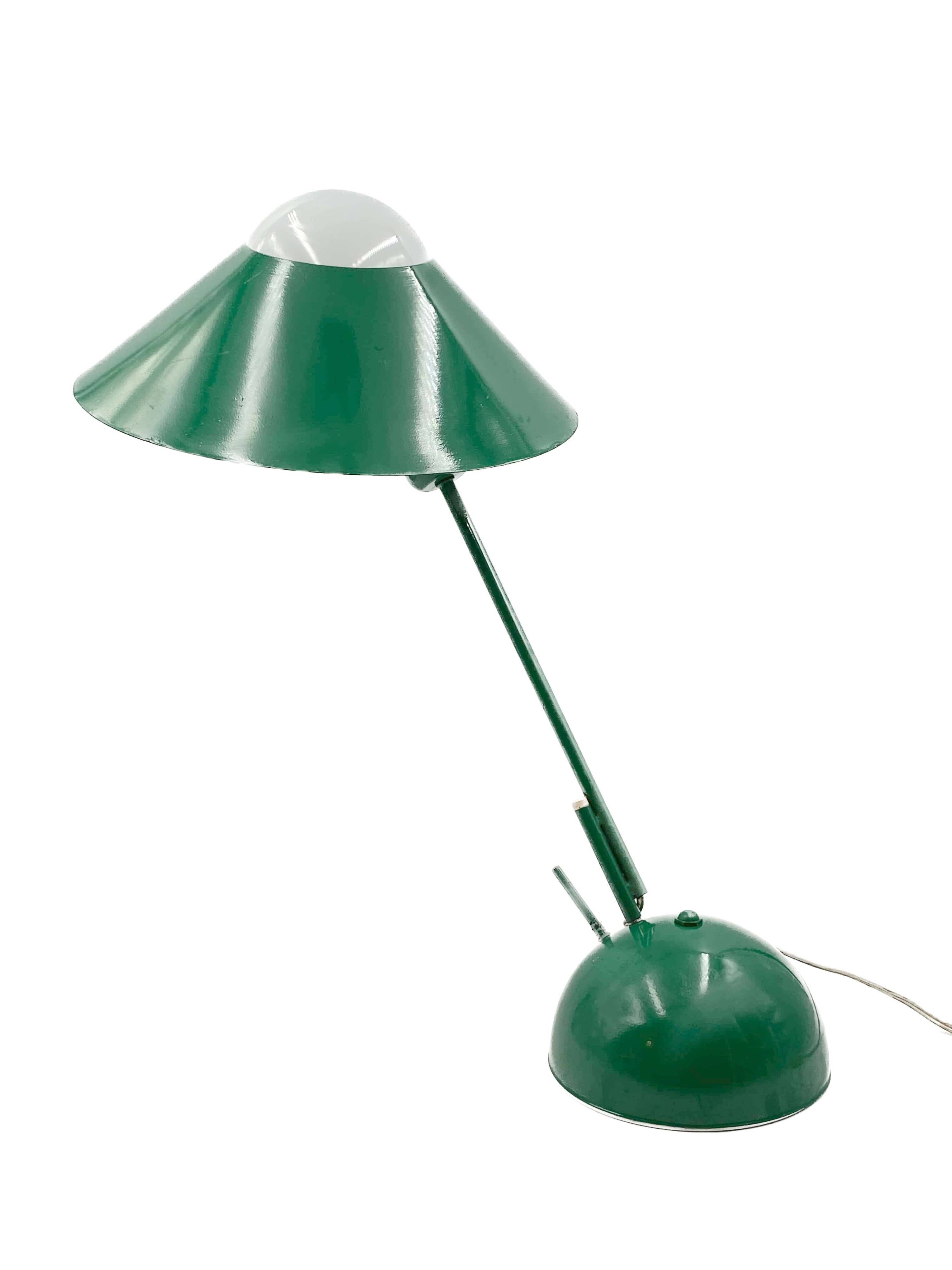 Space Age green table lamp, Italy 1970s
