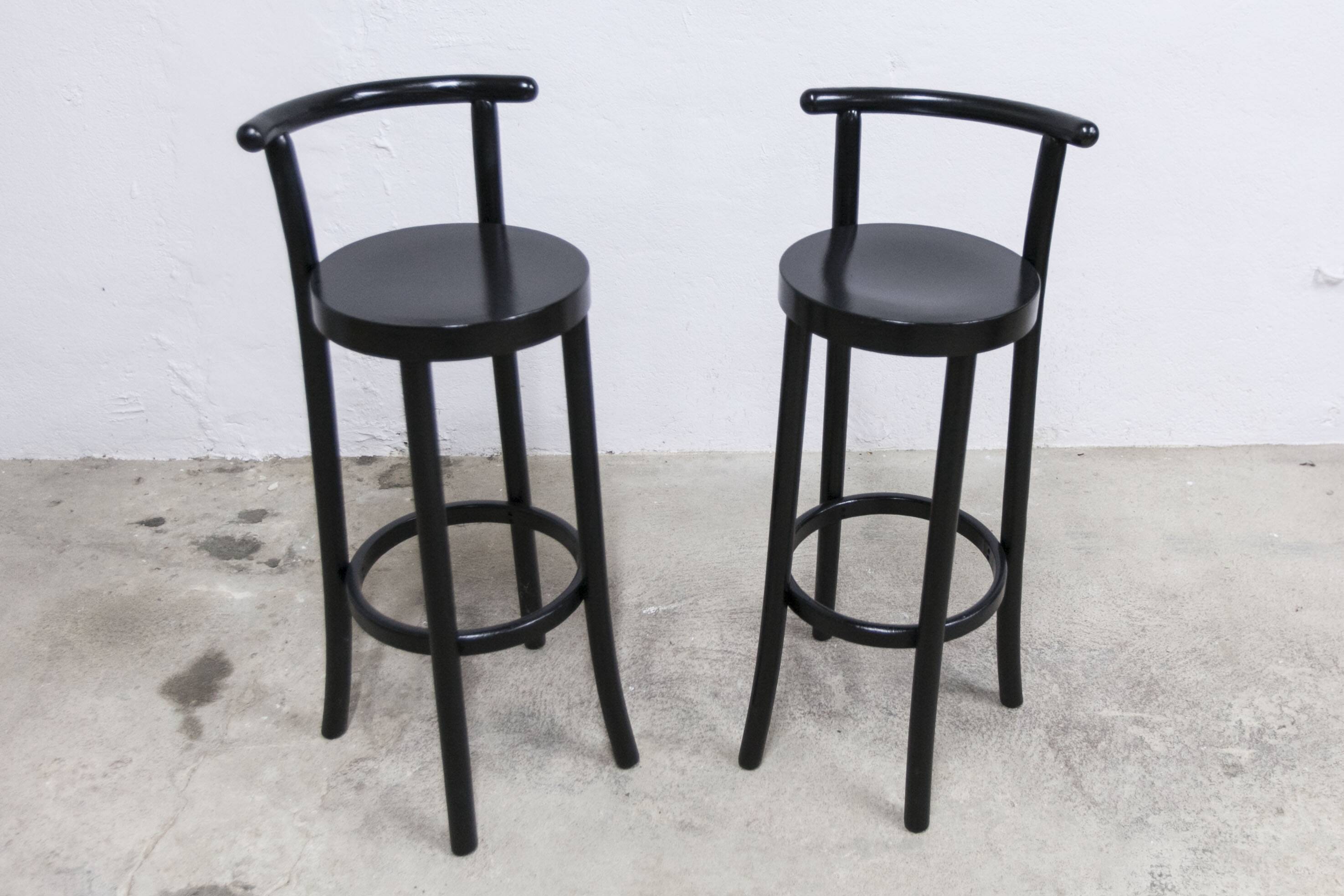 Pair of Baumann high stools, Dialog model, 79 cm