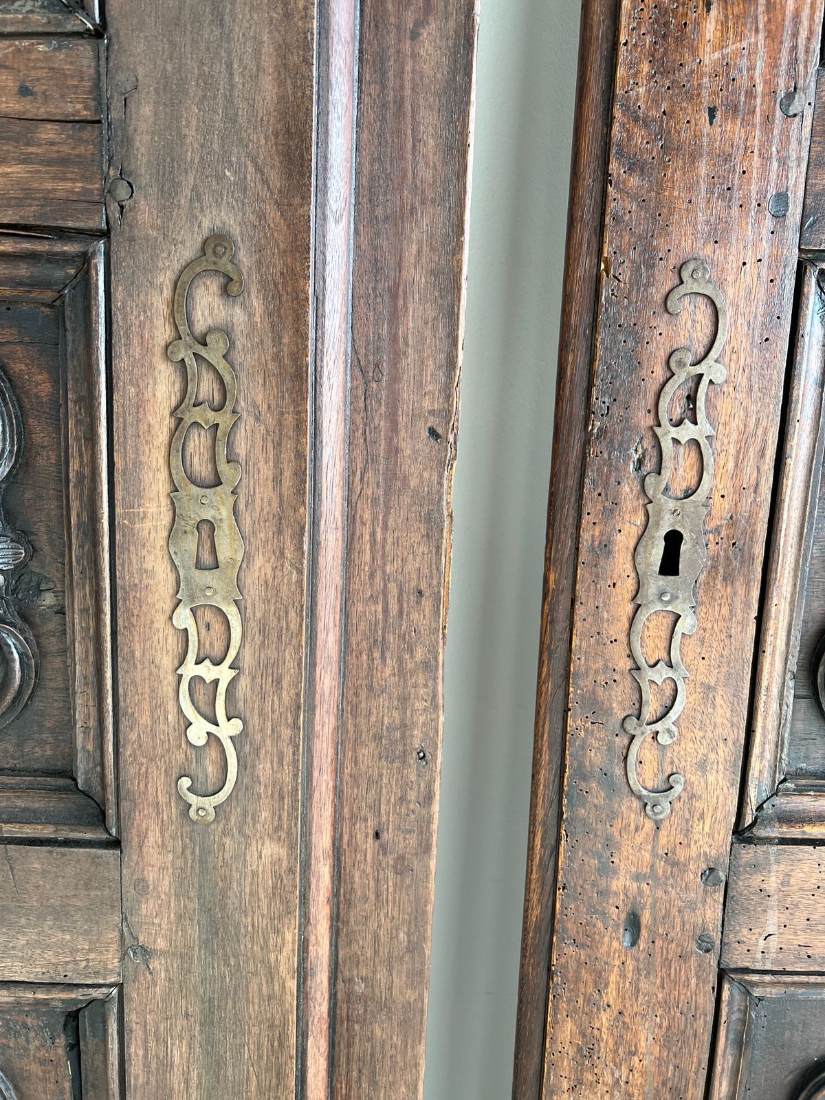 Pair of carved solid oak doors (old cabinet doors)