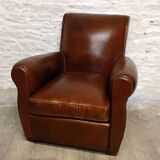 Straight back club chair