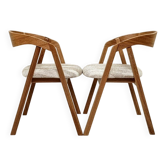 Pair of Scandinavian chairs in solid oak with beige jacquard.