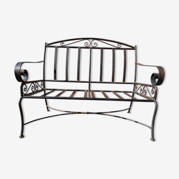 Banc de jardin en fer forgé