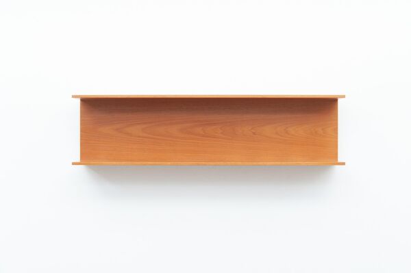 Étagère murale en bois de cerisier par Walter Wirz pour Wilhelm Renz, années 1960.