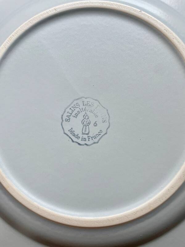 25.5 cm Salins les Bains Vintage Plate - 12 available