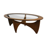 Vintage teak "astro" oval coffee table by Victor Wilkins for G/plan, 1960s.
