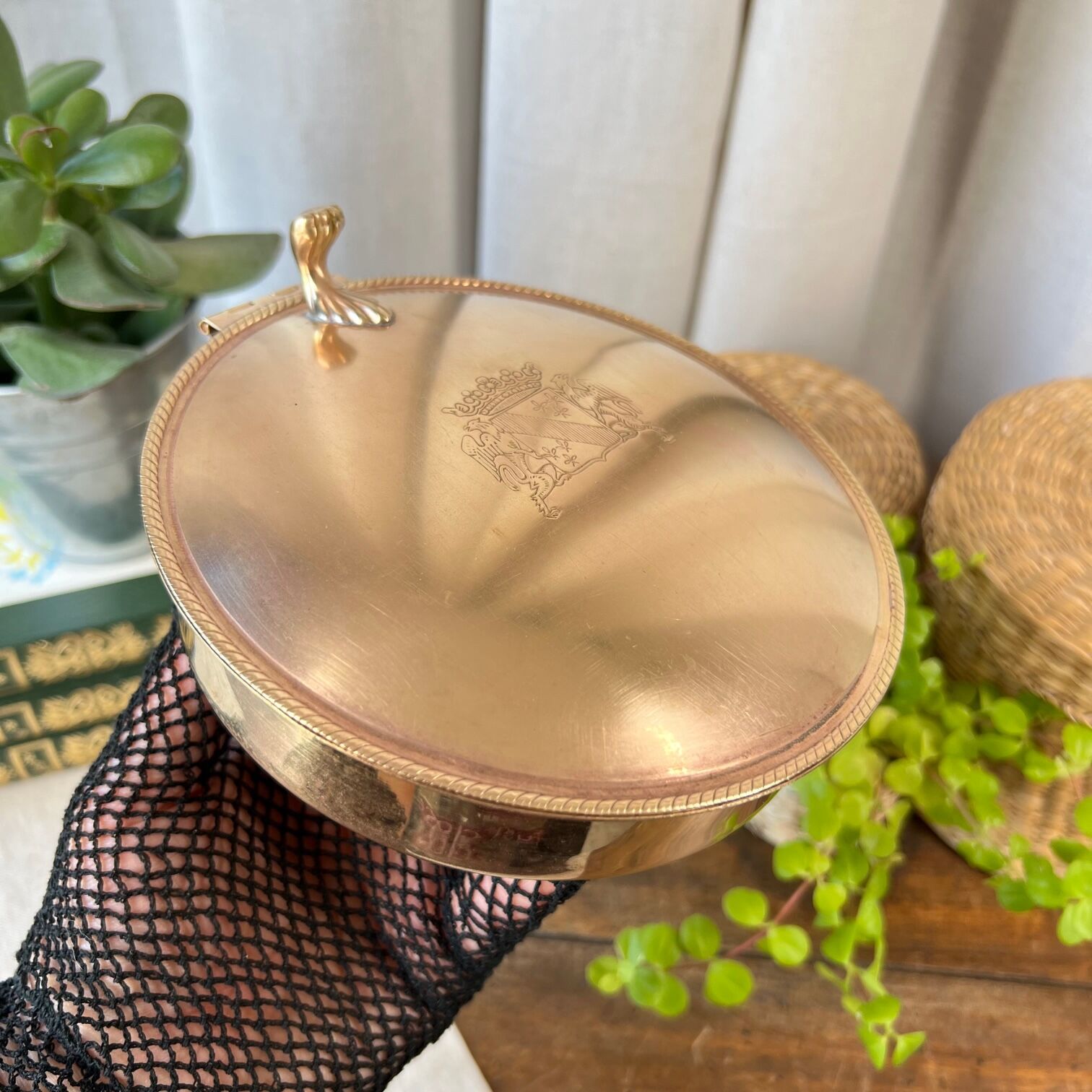 Pocket tray or box made of brass "N"