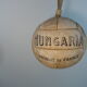 Ballon en cuir cousu " Slingball " Hungaria 1960
