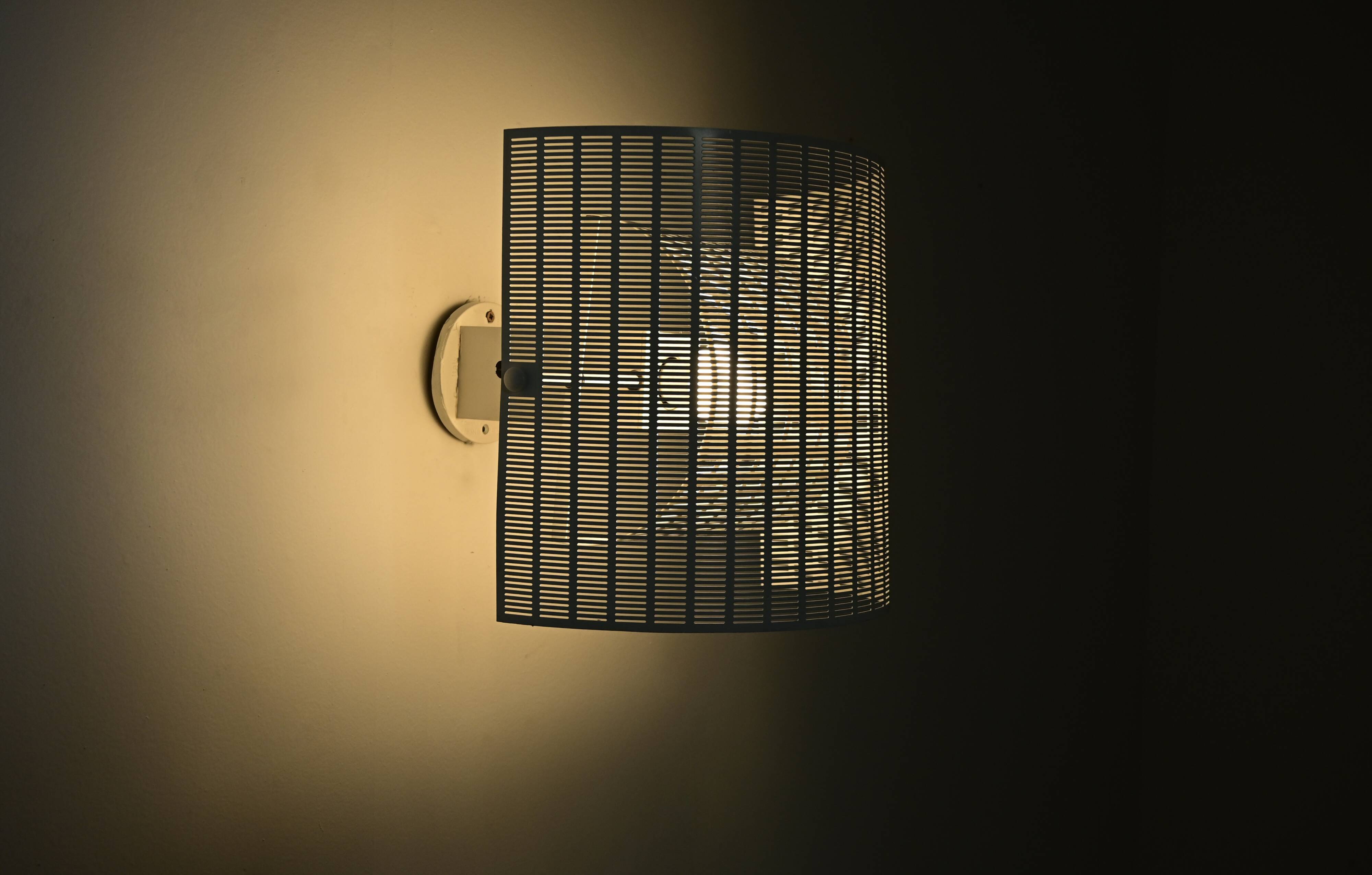 Shogun wall light by Mario Botta for Artemide, 1980s.