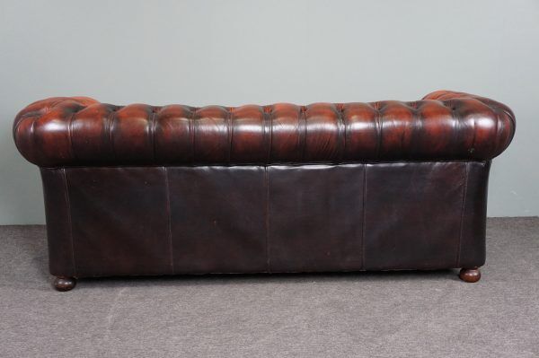 Chesterfield sofa in patinated orange leather, 2.5 seats