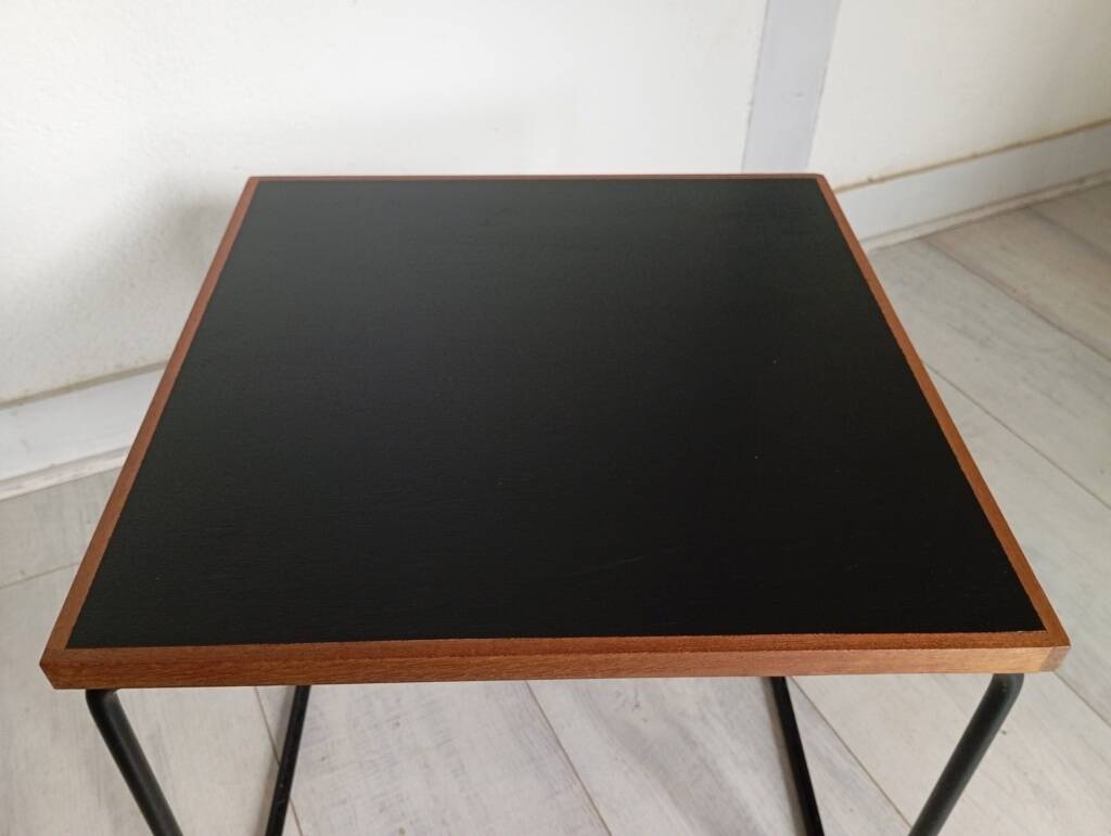 Pierre Guariche flying coffee table for Steiner