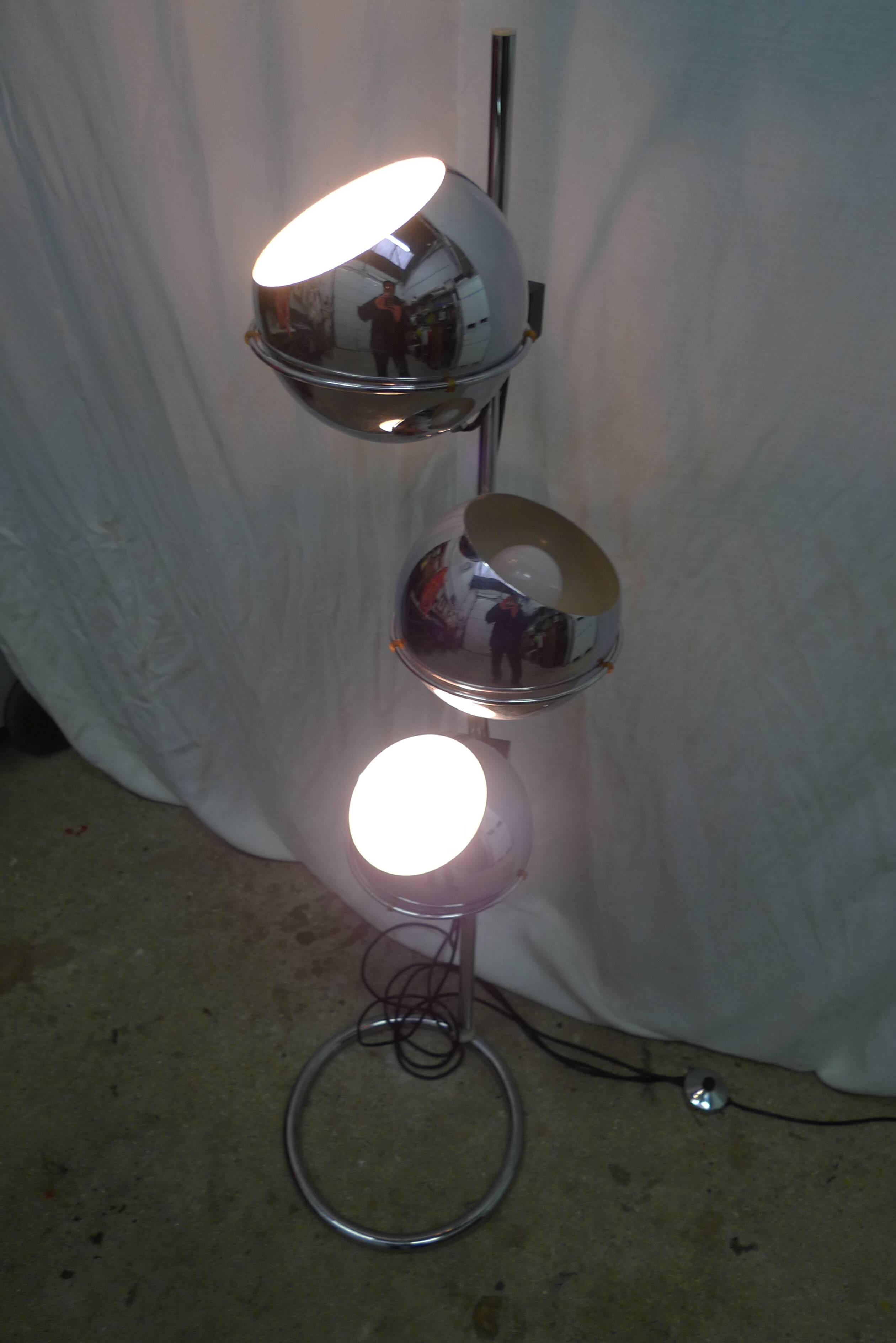 Reggiani vintage eye-ball floor lamp