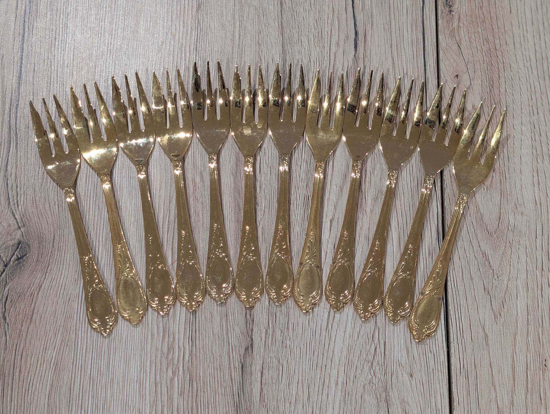 Luxury Cutlery Set Solingen SBS Gold Plated with 23/24 Carats - 70 Pieces