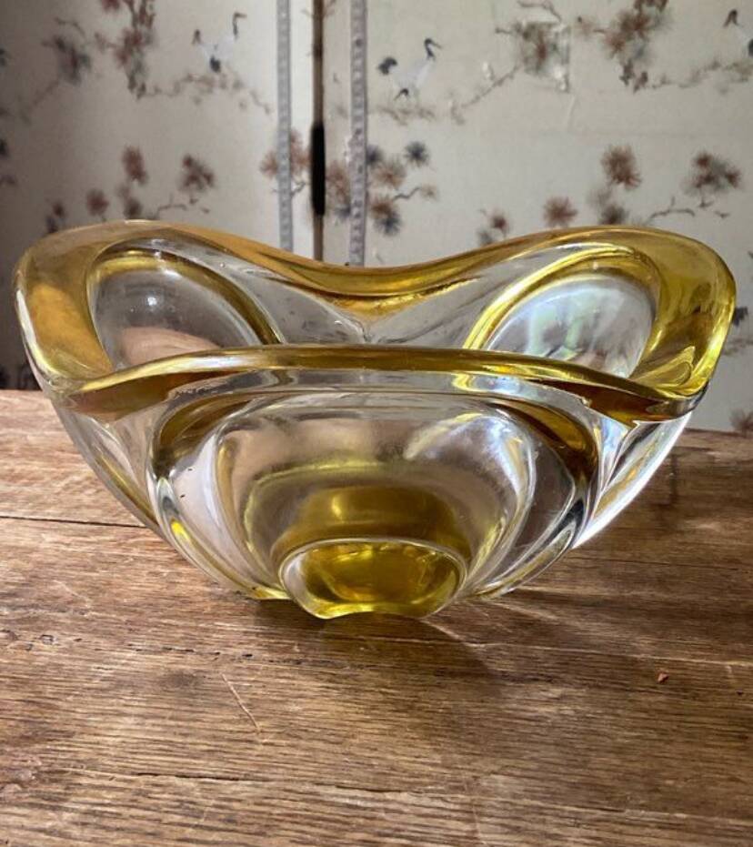 Vintage Murano glass fruit bowl from the 60s