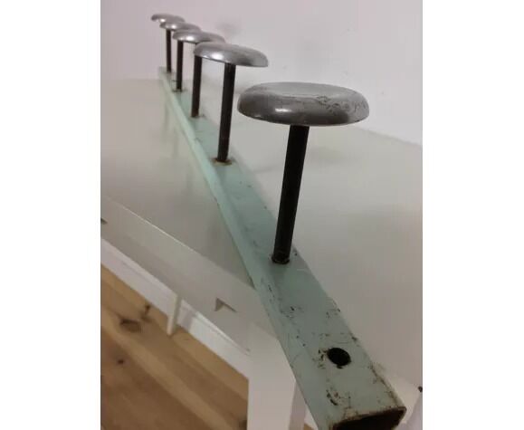 Industrial wall coat rack 5 aluminum hooks