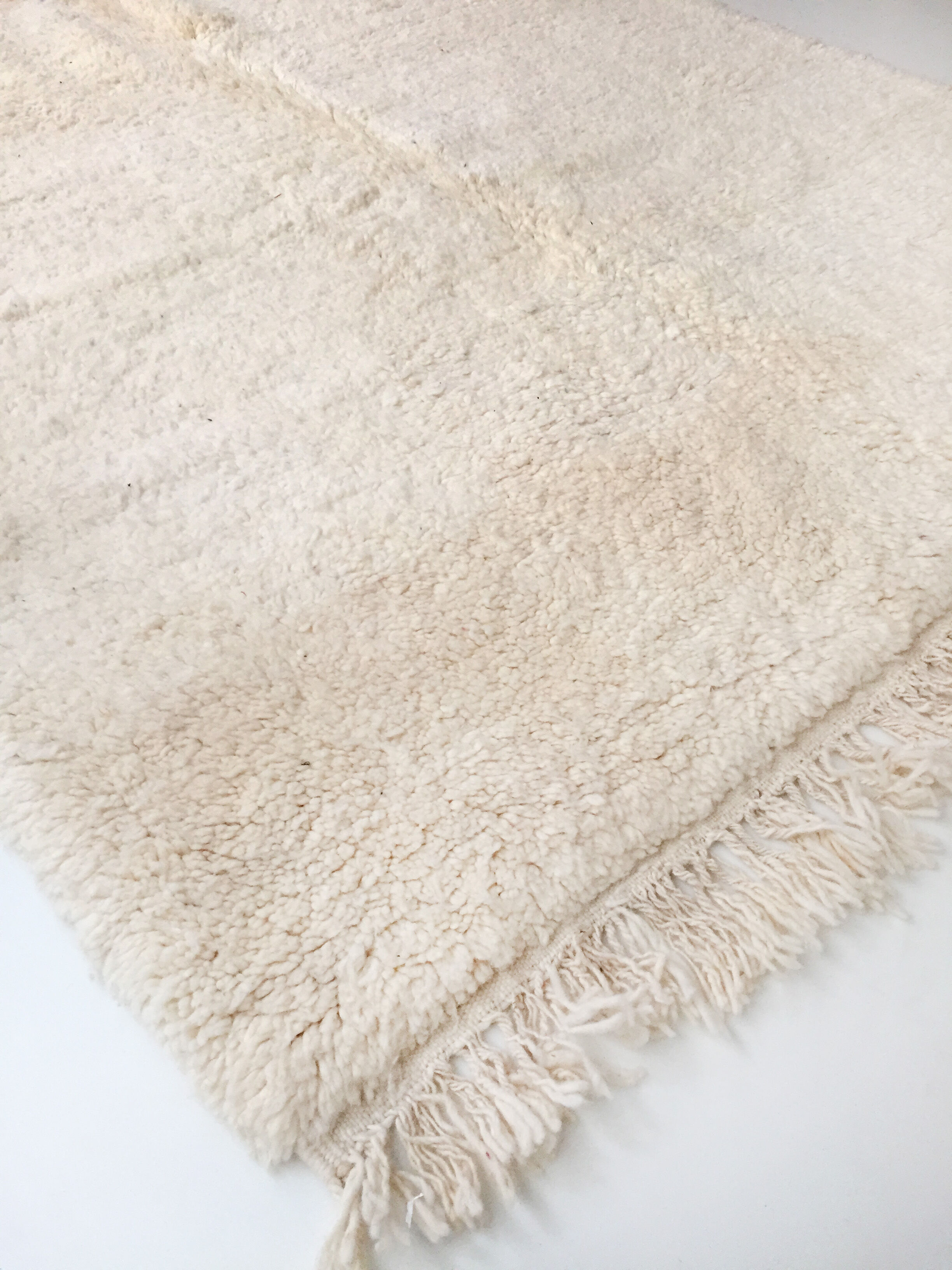 Moroccan Berber carpet Beni Ouarain ecru uni 247x165cm