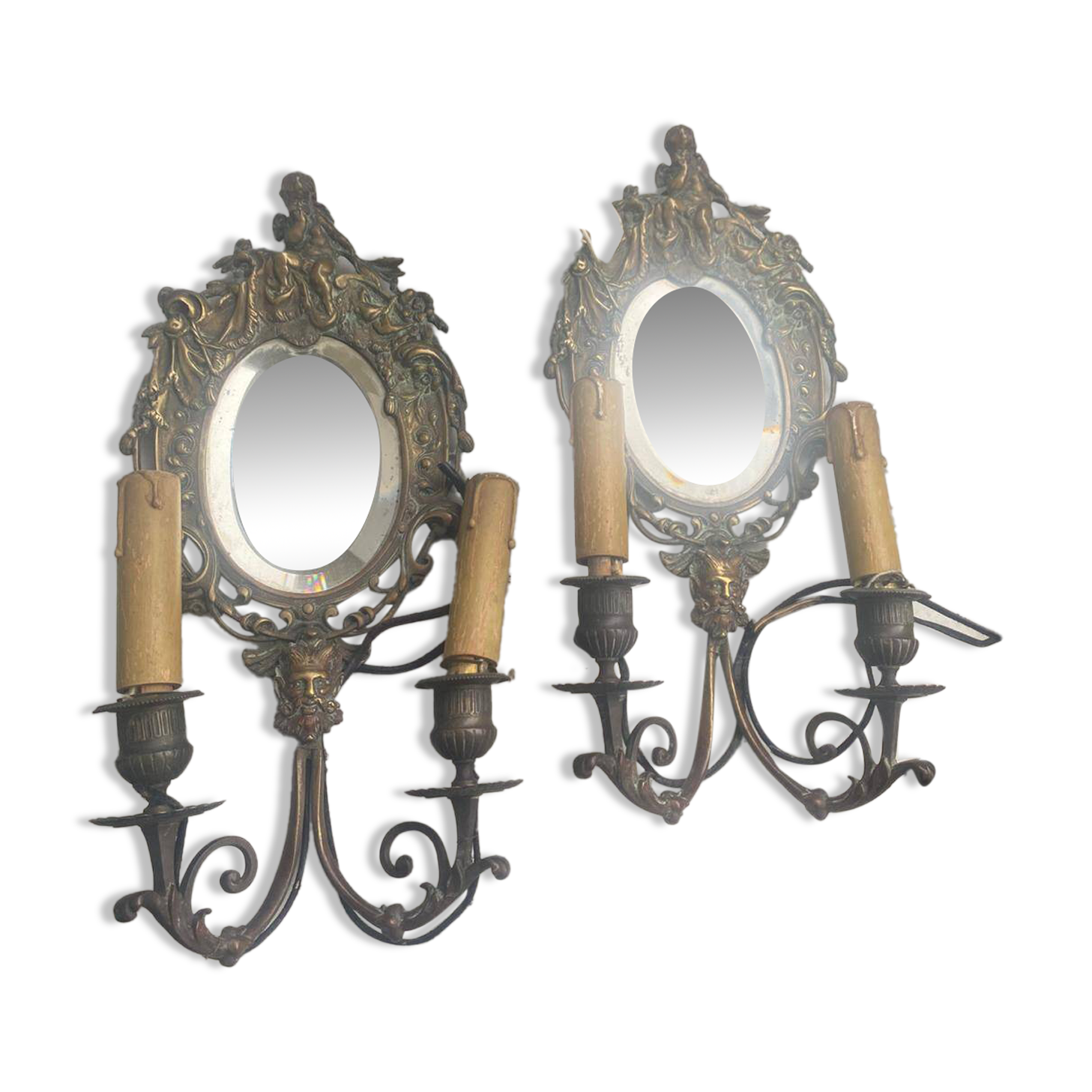 Pair of bevelled mirror wall sconces – Neo-Renaissance style – 19th century