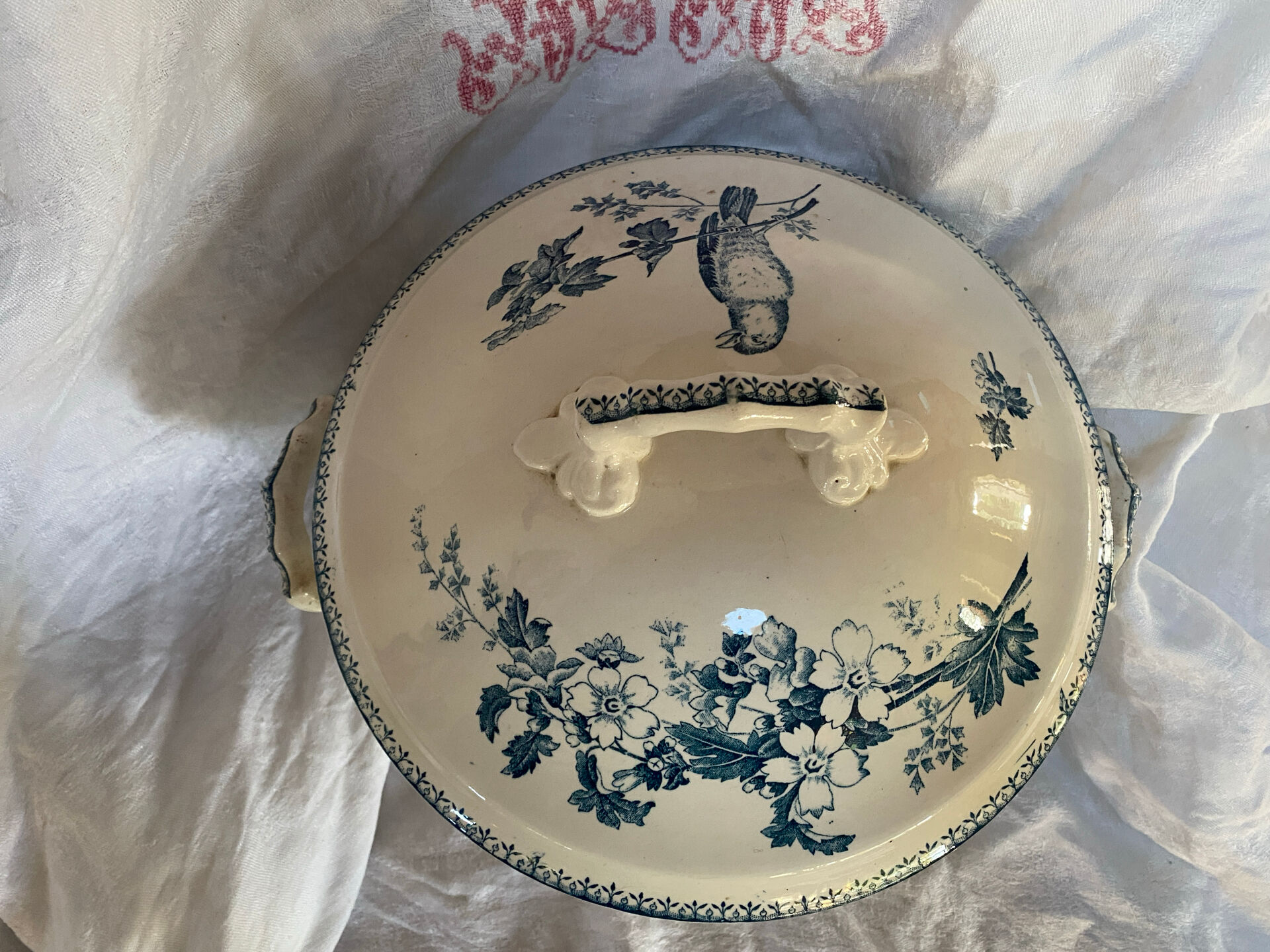 Ironstone soup tureen Longwy model Tits