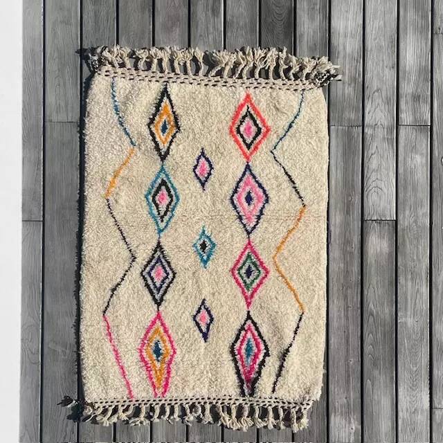 Tapis berbère Azilal coloré