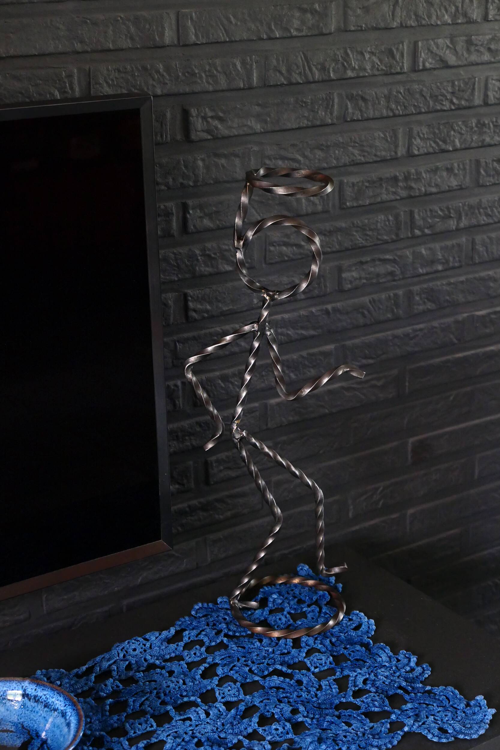 Stickman The Saint Simon Templar sculpture