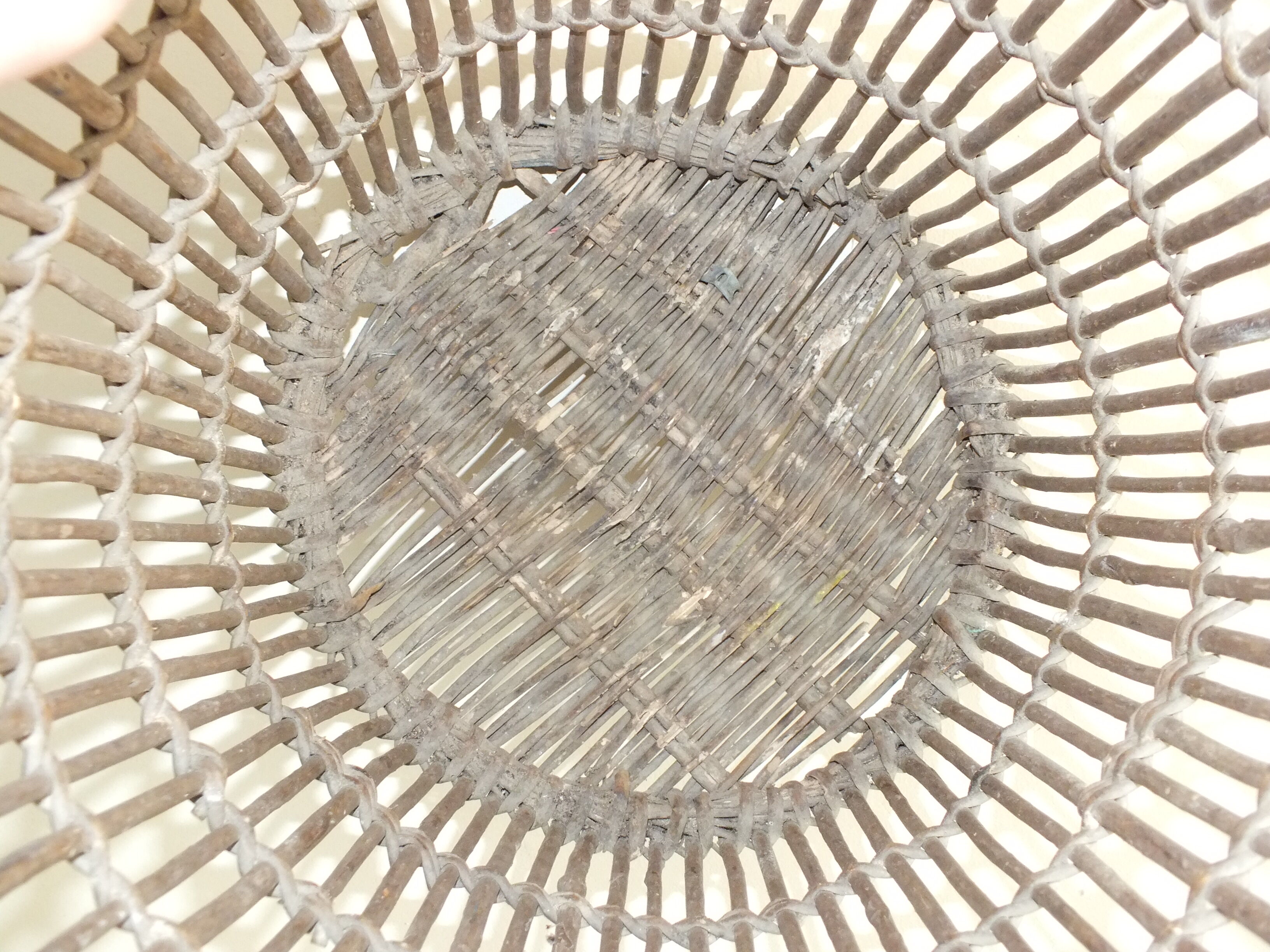 Corbeille à papier en osier