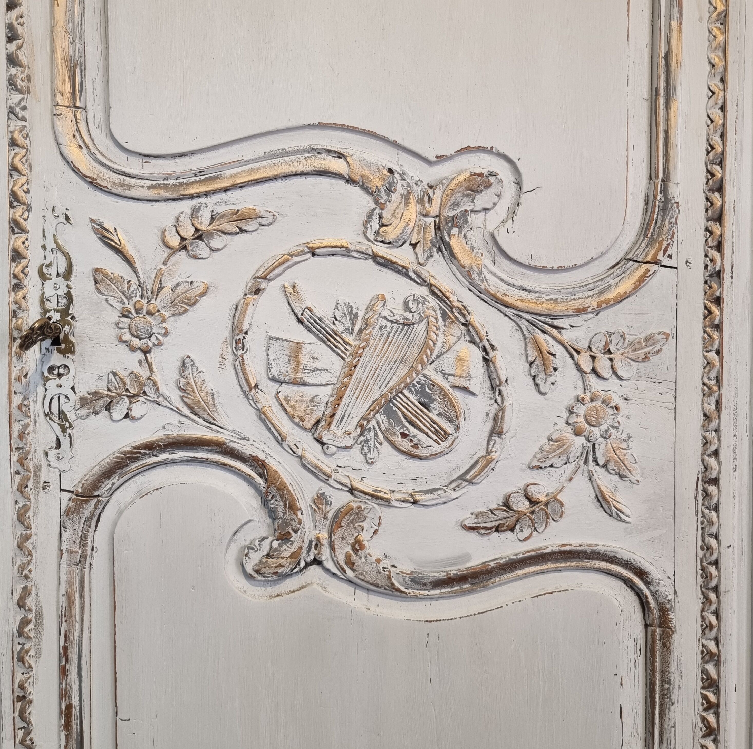 Wedding cabinet de fécamp - upper normandy - transition era - patinated oak - 18th