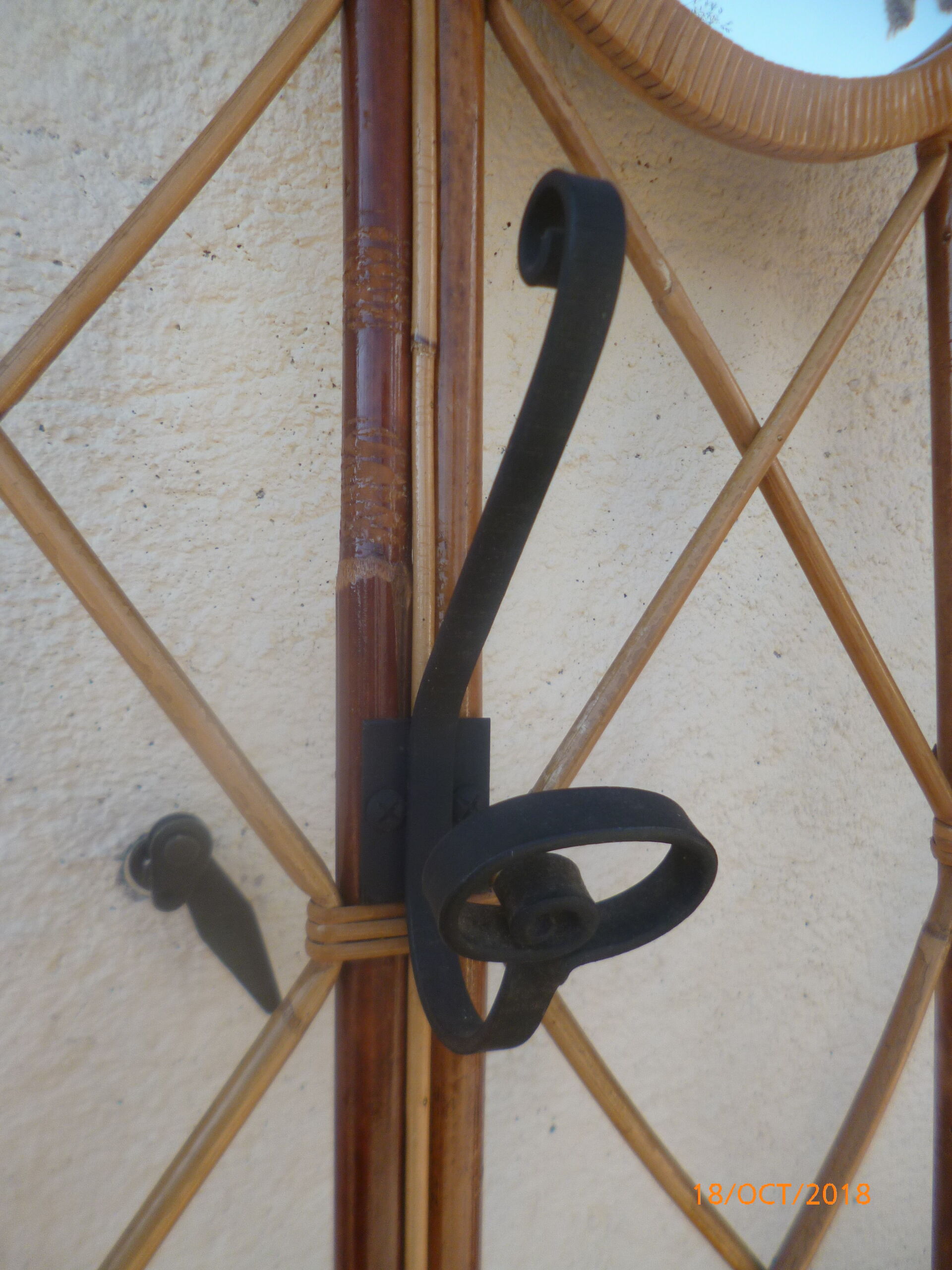 locker room wearing coat hook mirror rattan wicker 1960 1970