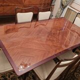 Dining room in rosewood