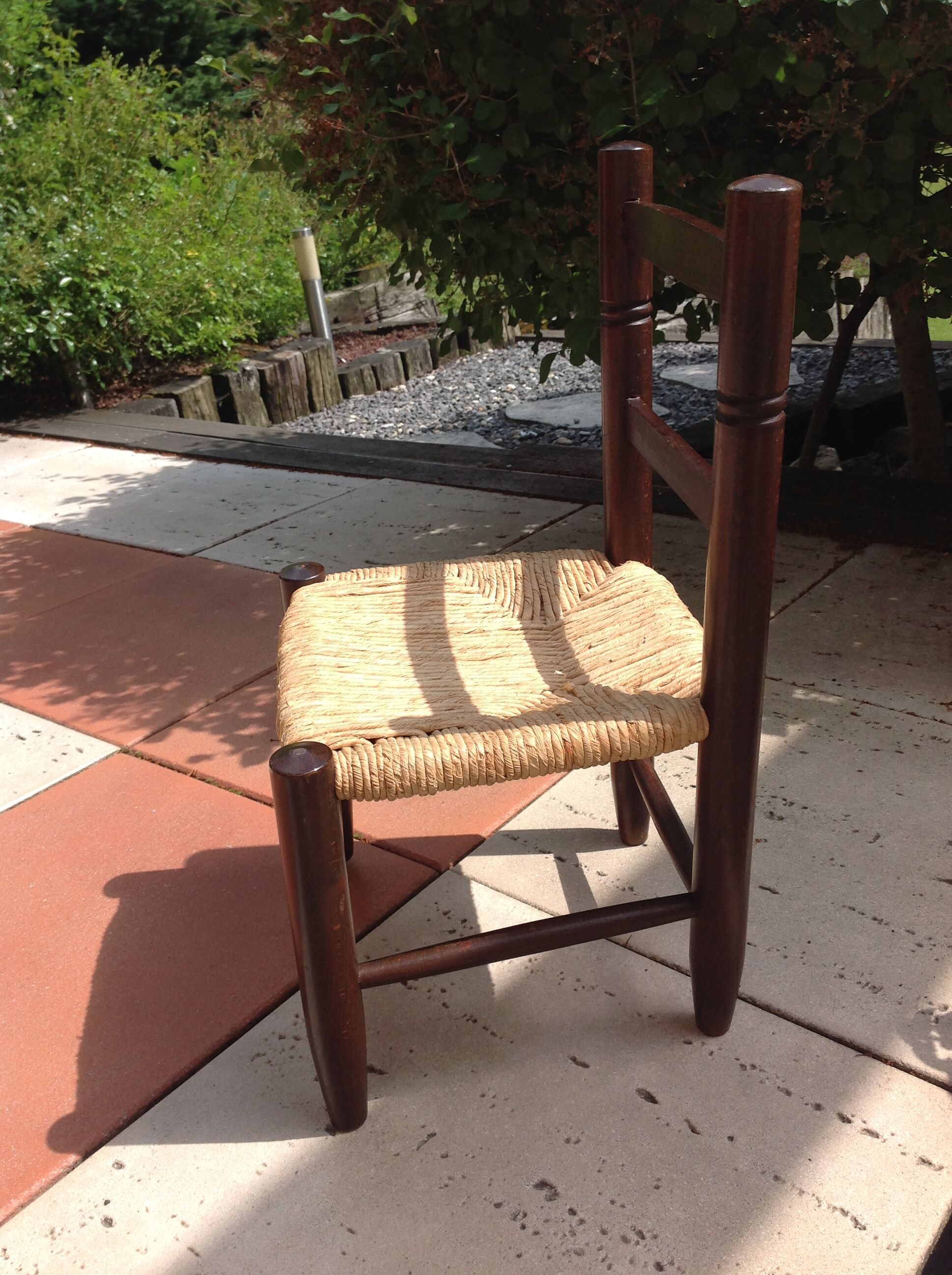 Old Chair in straw and wood for children/vintage years 60-70